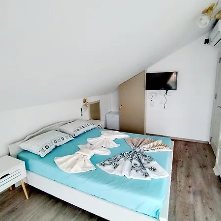 за гости гергана град Homestay *