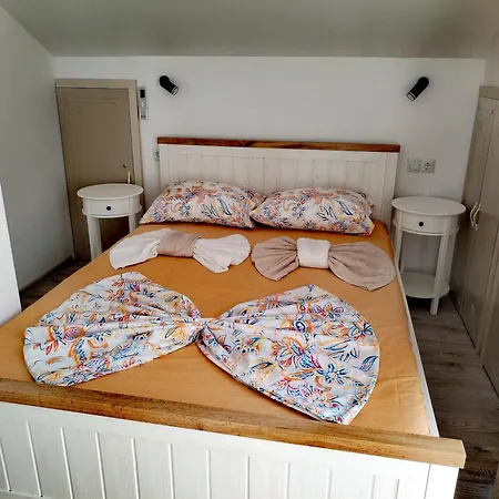 за гости гергана град Pansiyon *